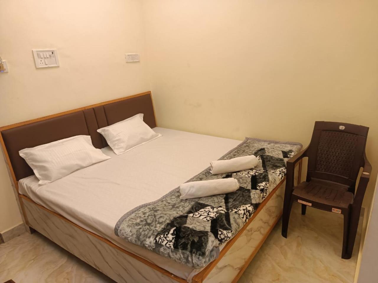 Sanskriti Guest house